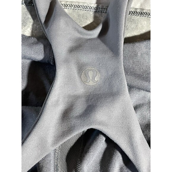 Lululemon Racer Back Tank Top Women's Sm-Med Gray Chevron Athletic Wear Gym - Picture 4 of 6